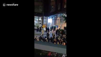 Looters break into shoe store in Seattle