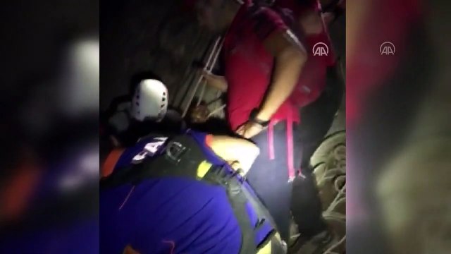 Kelebekler Vadisi'ndeki kayalıklardan düşen 2 Ukraynalı turist yaralandı - MUĞLA