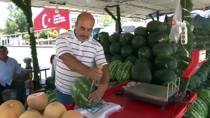 Bunaltıcı sıcaklar vatandaşı meyveye yönlendirdi