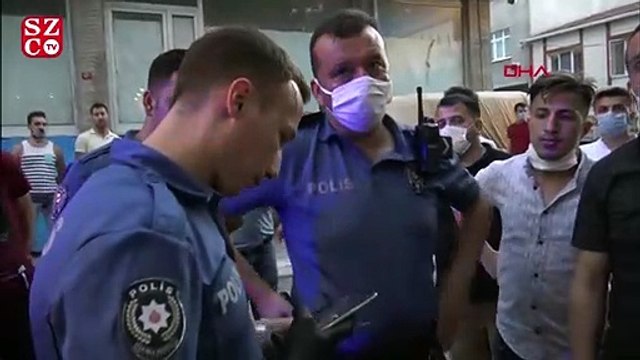 Kavgayı ayırmaya gelenler bıçaklandı