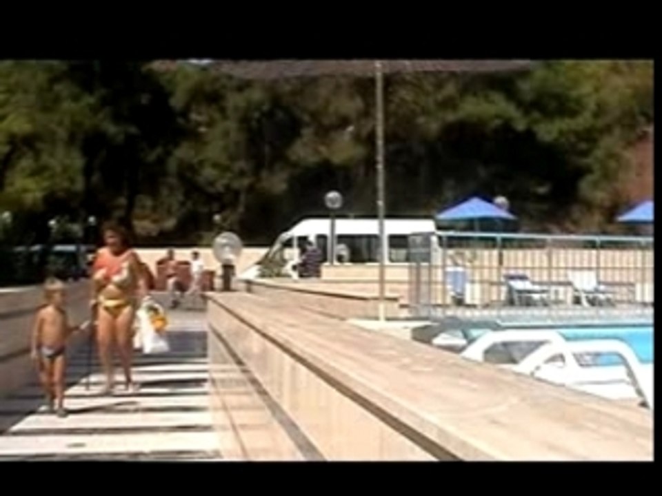 Turkey accesscentres russian wheelchair(aivar video lt)