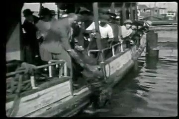 Charlie Chaplin -  Le plaisir d'une journée