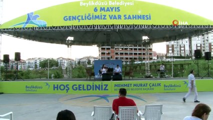 Korona virüsü yenen doktorlar, Covid-19’un getirdiği psikolojik etkileri tartıştı