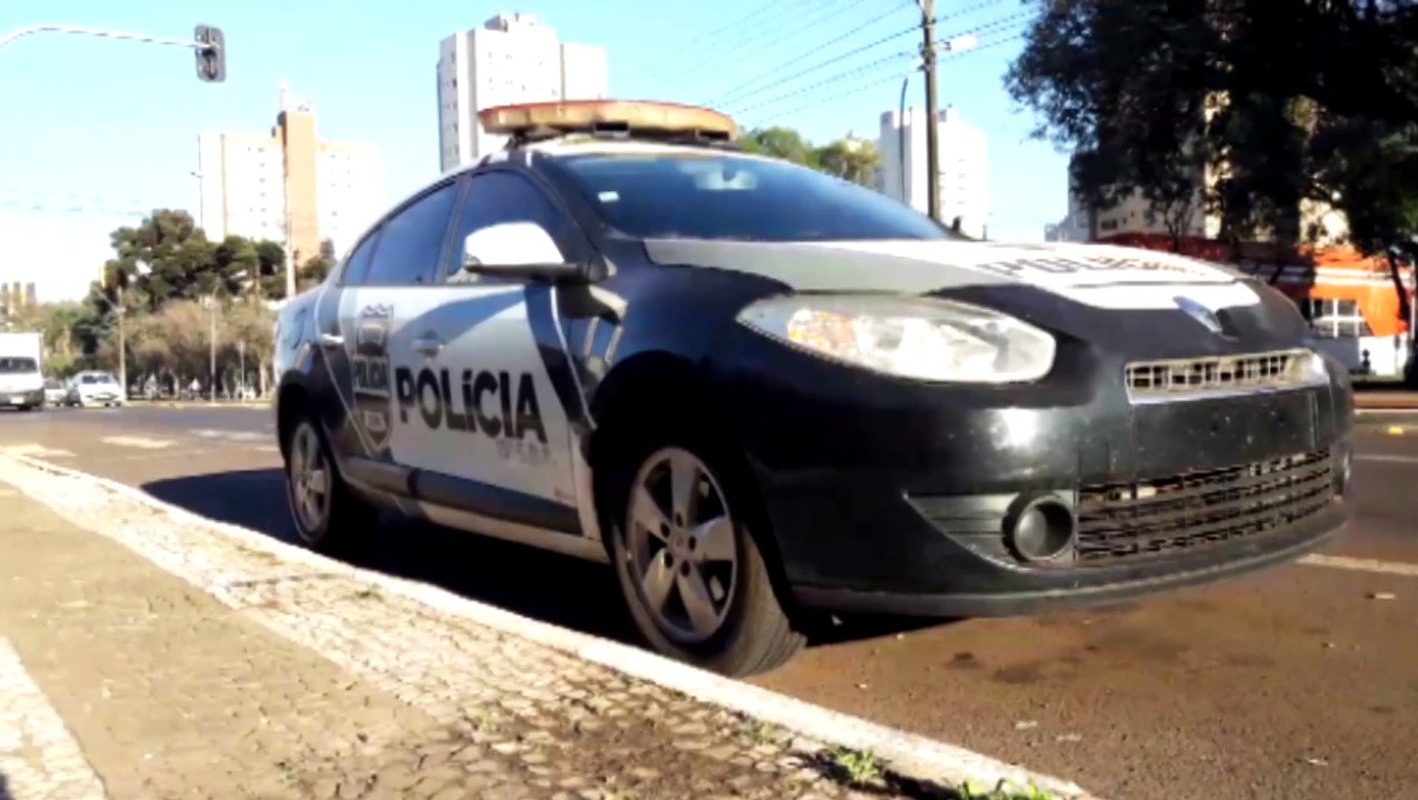 Polícia Civil faz apuração em farmácia que teve cofre arrombado no Centro