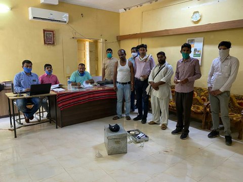 ग्राम विकास अधिकारी 13 सौ रुपए रिश्वत लेते गिरफ्तार