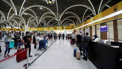 بعد 4 أشهر من التوقف بسبب كورونا.. العراق يستأنف الرحلات الجوية الخارجية