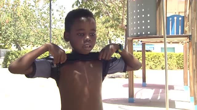 Un niño africano es operado con éxito del corazón en un hospital de Granada