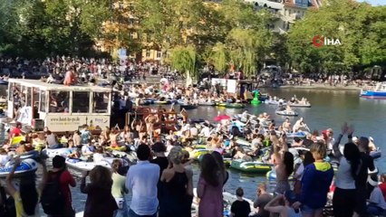 - Berlin'de yeşil alanların açık hava partilerine tahsis edilmesi gündemde