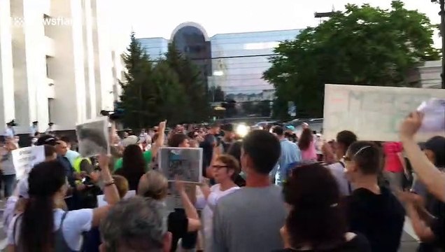 Residents of Khabarovsk, Russia rally against appointment of new governor