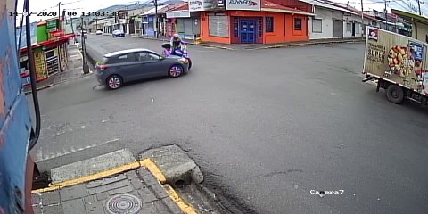 ext-aparatoso-choque-cartago-230720