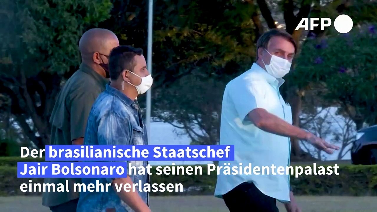 Bolsonaro grüßt Anhänger trotz Corona-Infektion