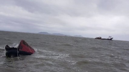 전남 영광 송이도 해상 예인선 전복...기관사 실종 / YTN