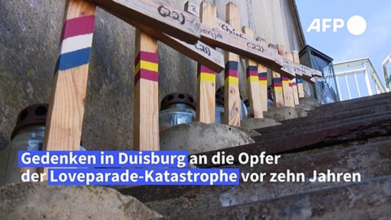 Gedenken an Loveparade-Opfer in Duisburg