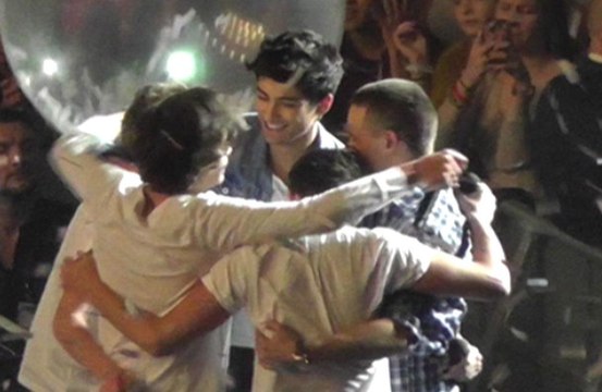 'I love you so much': Harry Styles celebrates One Direction's 10th anniversary