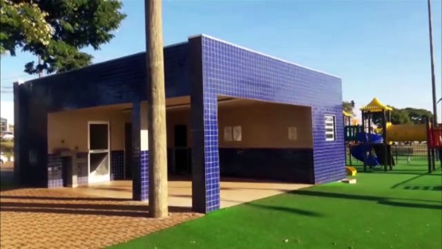 Princípio de incêndio em estrutura da Avenida Tancredo Neves mobiliza Corpo de Bombeiros
