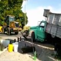La compétence d'opérateur de camion dangereux en Chine échoue à la compilation Cr - Vidéos drôles