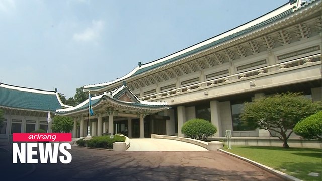 President Moon replaces five secretaries