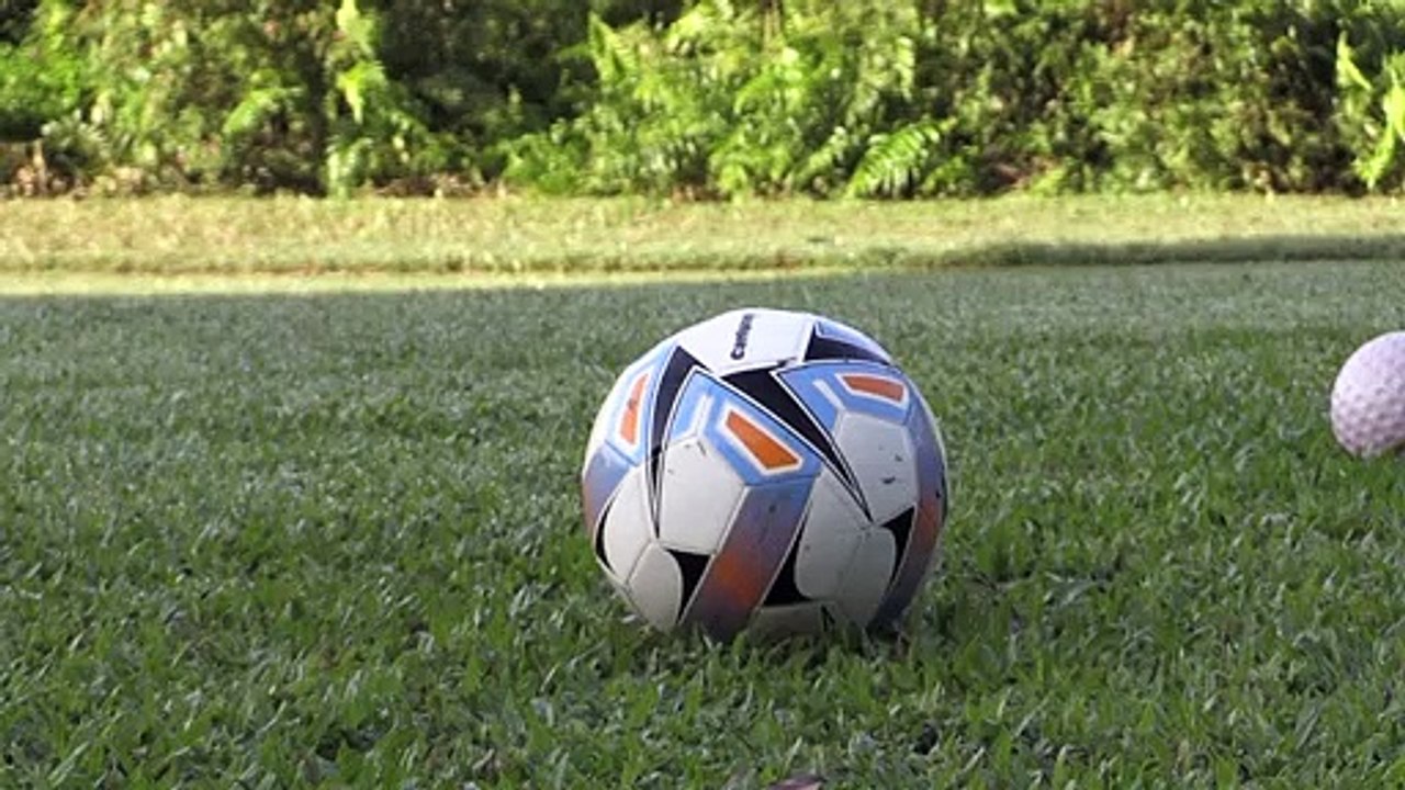 Fußballgolf: bitte präzise einlochen!