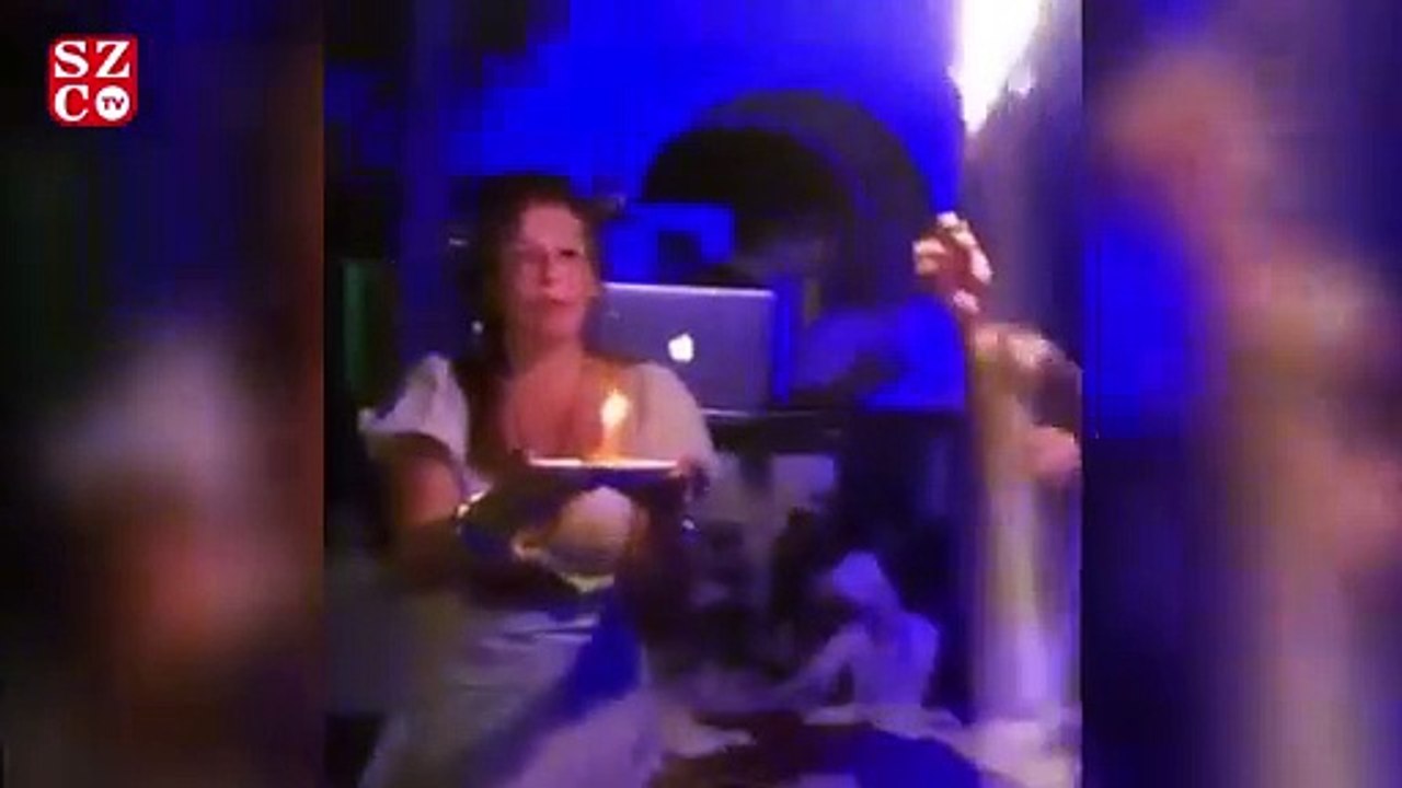 Zeynep Yılmaz, doğum gününü Yunanistan'da kutladı