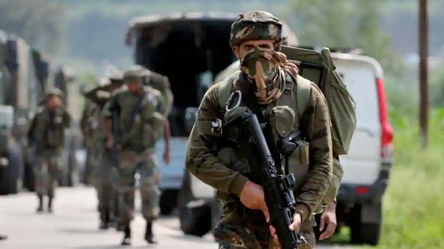 Ladakh-ல் சீனா முரண்டு.. பேச்சுவார்த்தைக்கு அழைக்கும் India | Oneindia Tamil