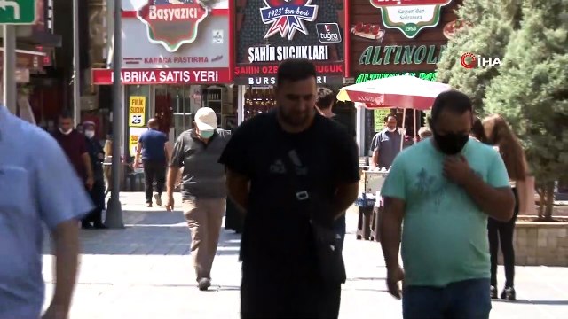 Vaka sayılarının arttığı Kayseri’de vatandaşlar ‘Maske’ takmayanlardan dertli
