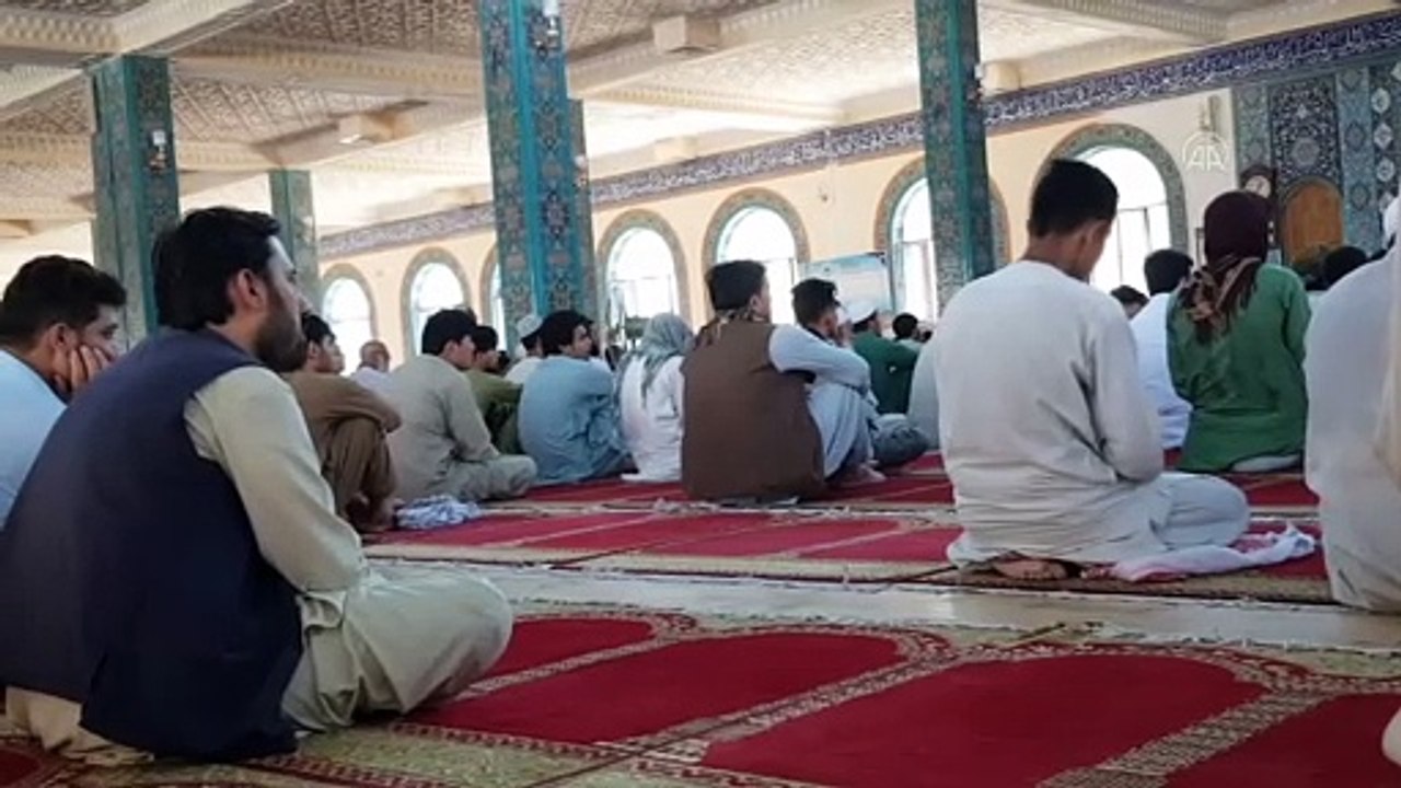 Afganistan'da Ayasofya-i Kebir Cami-i Şerifi iç...