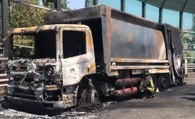 Milano - Camion in fiamme su A14 vicino Cormano (24.07.20)