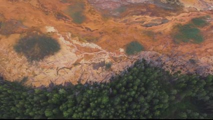 Russian mine leak: Investigation after acid spill images go viral