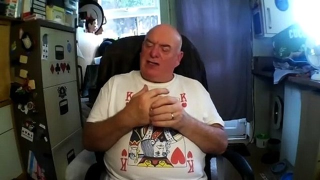 Andrew Eborn is joined by Martin Cox to talk abut the devasting effects of bullying