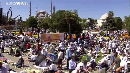 Primer rezo del viernes en la basílica de Santa Sofía de Estambul