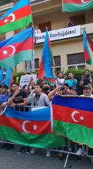 Prag Büyükelçiliği önünde Ermenistan'a protesto gösterisi