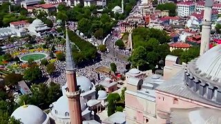Crowds gather at Hagia Sophia for first Friday prayer since mosque reconversion - AFP
