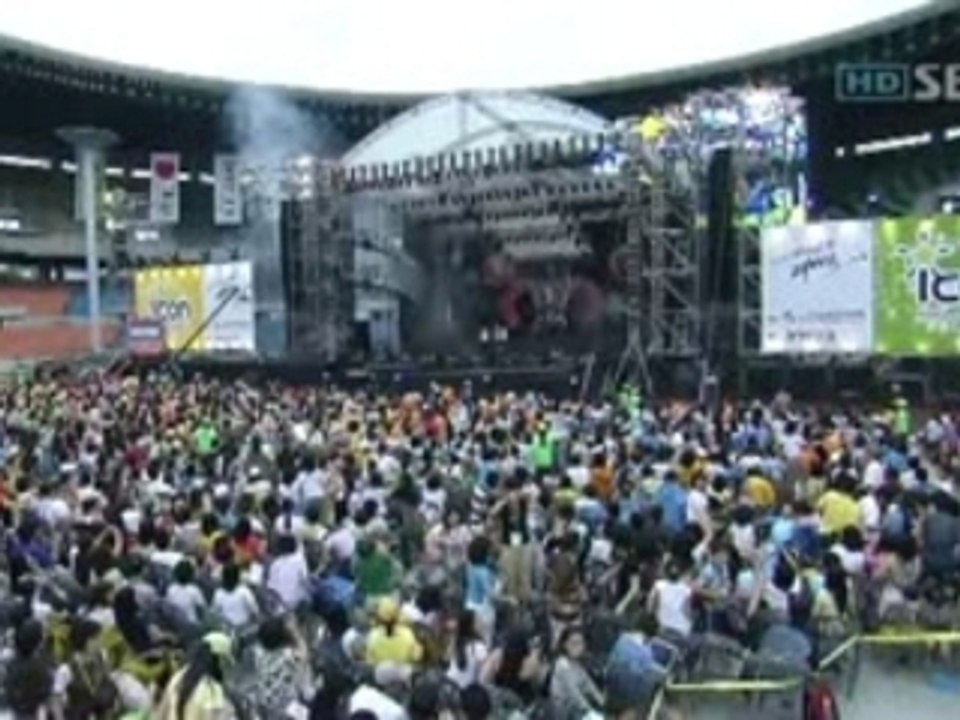 Chae Yeon - Two Of Us - Live