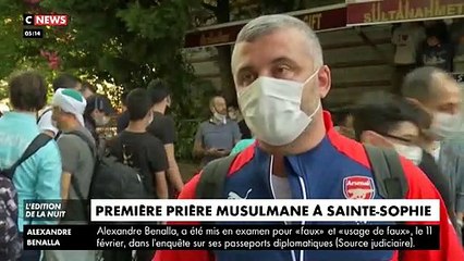 Les images de ces milliers de musulmans ont participé à Istanbul à la première prière organisée à l'ex-basilique Sainte-Sophie reconvertie en mosquée