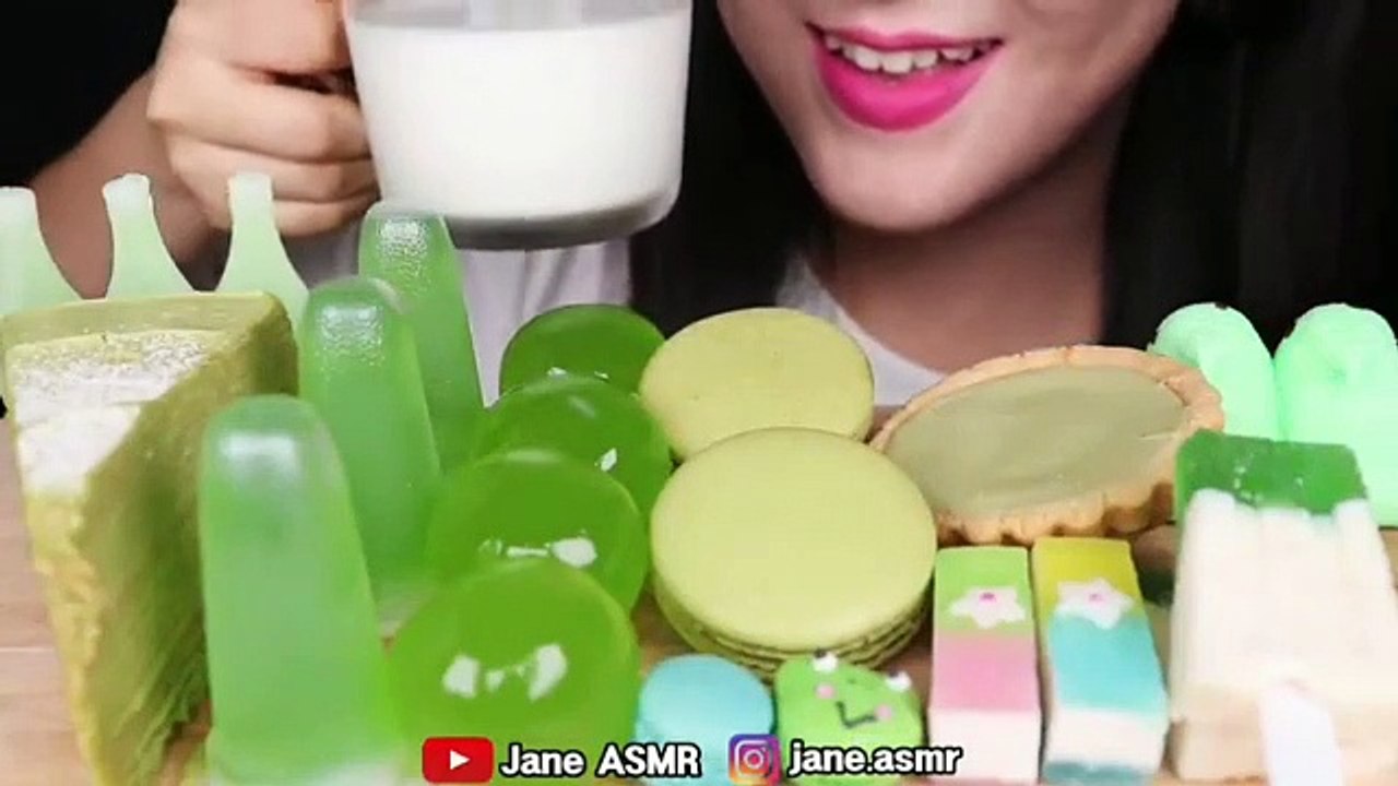 ASMR GREEN FOODS * GREEN TEA , CREPE CAKE , GREPE JELLO , NIK - L - NIP ...