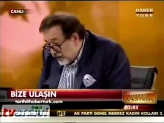 Erdoğan keşke Erhan Afyoncu’ya sorsaydı: Fatih Sultan Mehmet’in Vakfiyesinde lanet sözü yokmuş