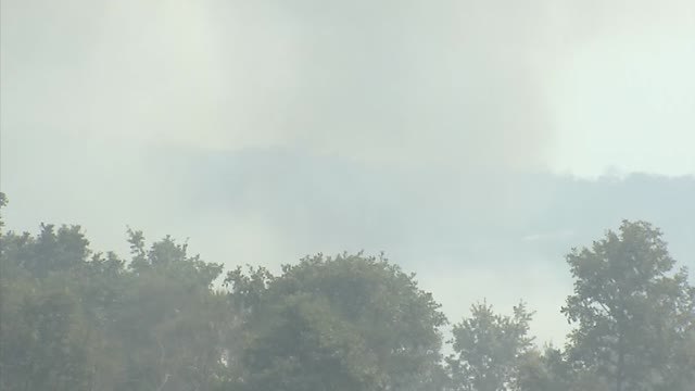 Tres incendios forestales devoran 850 hectáreas en tres municipios de Ourense