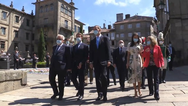 Los Reyes salen de la Ofrenda Nacional al Apóstol Santiago