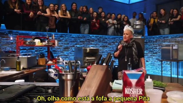 Gigi Hadid no programa Beat Bobby Flay - Parte 04 [LEGENDADO PT/BR]