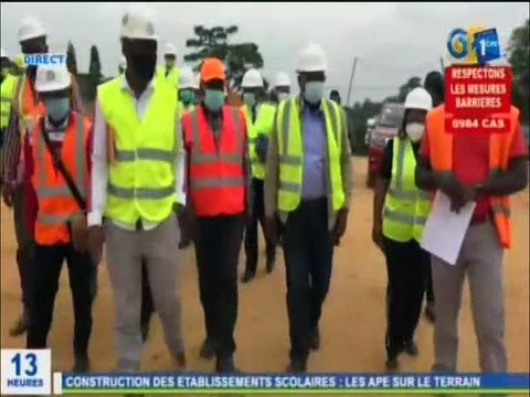 Visite des établissements scolaires en construction par le Ministre de l’éducation et le président des associations des parents d’élèves