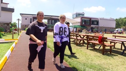 Doğa kampıyla 5 ton zayıflayan 100 kişi 5 milyon adımla obeziteye dikkat çekiyor - KOCAELİ