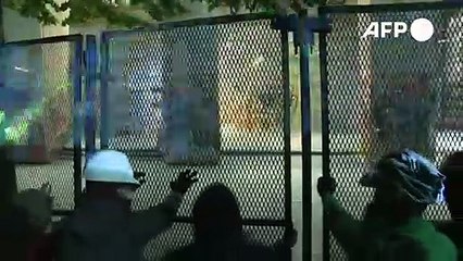 Otra noche de tensión en Portland, EEUU, entre manifestantes y policías