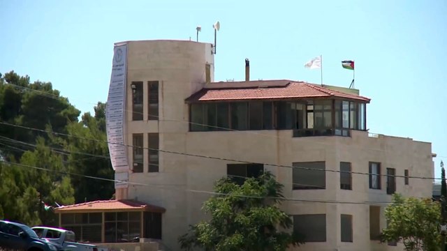 بقرار من النائب العام.. السلطات الأردنية تغلق نقابة المعلمين