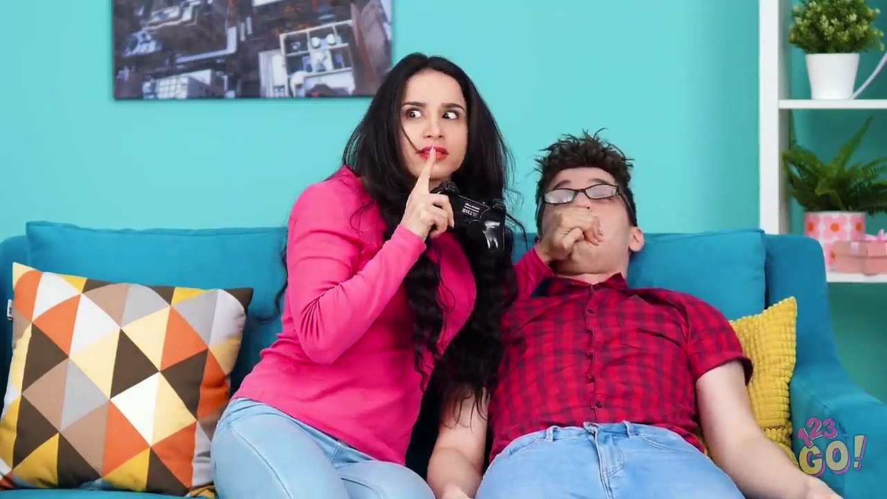 ME AND MOM FUNNY MOMENTS || My Mom VS Your Mom Relatable Situations by 123 GO!