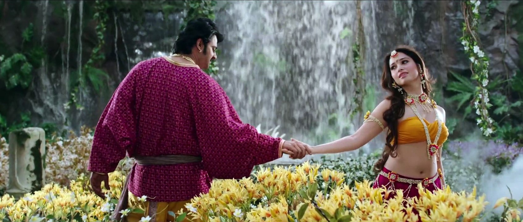 Panchhi Bole _ Romantic Song _ Baahubali - The Beginning _ Prabhas, Tamannaah__