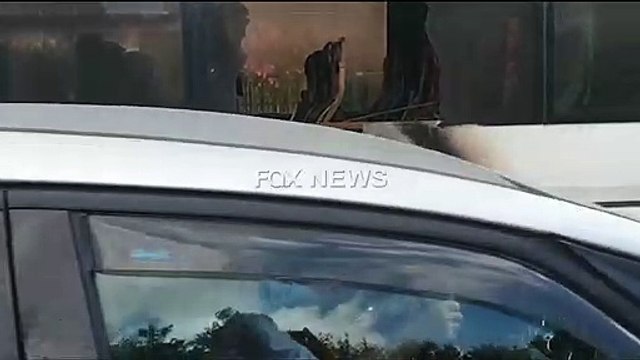 Autobuzi qe transporton punetoret e fasonerise digjet nga flaket gjate nates nuk dihen shkaqet.