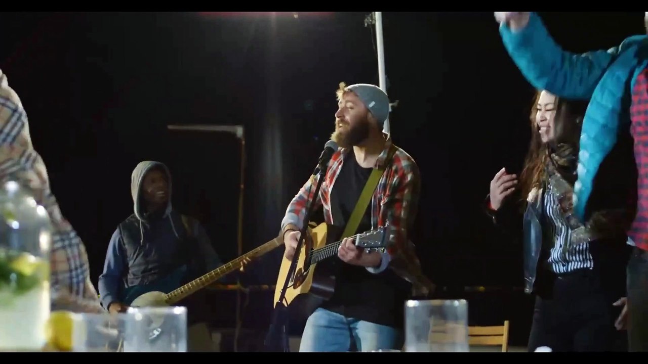 12) Music.  Guitar Bass.  Blunt. Andrew Huang. Dance et électro.  Dramatique