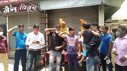 आर्मी से रिटायर होकर आए फौजी भाइयो का हुआ भव्य स्वागत