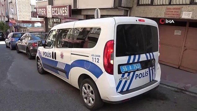 Balkondan düşen çocuğu yoldan geçen genç tutarak ölümden kurtardı