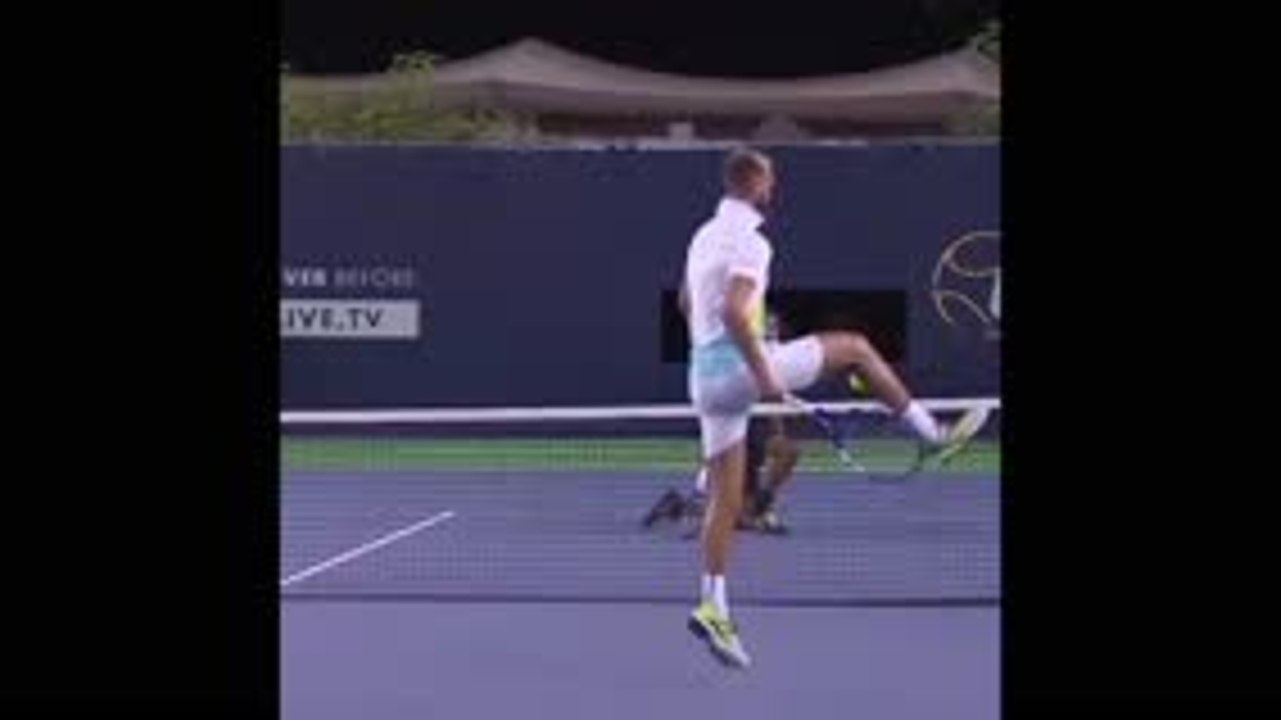 UTS 2 - Toujours aussi fou, Paire remporte son match... de la tête !